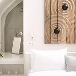Elegant Santorini Aloia Private Hot Tub Air Conditioning Villa Oia