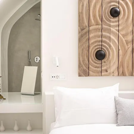 Elegant Santorini Aloia Private Hot Tub Air Conditioning Villa *