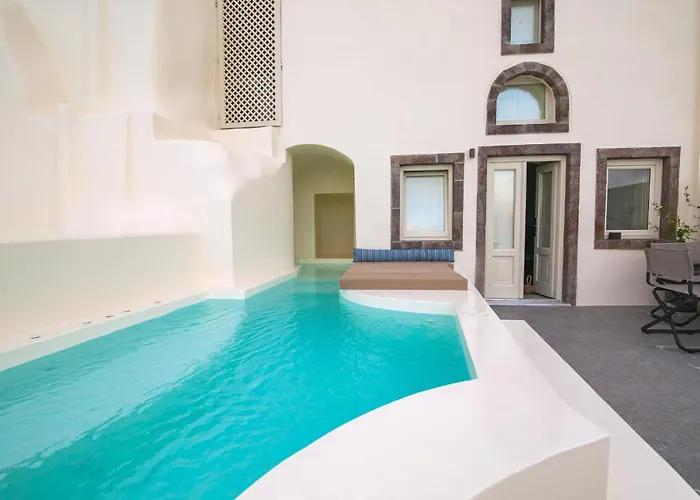 Elegant Santorini Aloia Private Hot Tub Air Conditioning ヴィラ イア