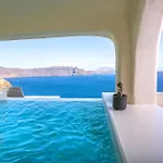 Willa Elegant Santorini Aloia Private Hot Tub Air Conditioning *